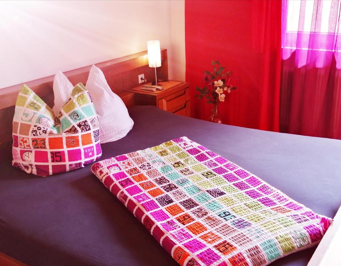 Gaestehaus Koessler ทุลเฟส ภายนอก รูปภาพ